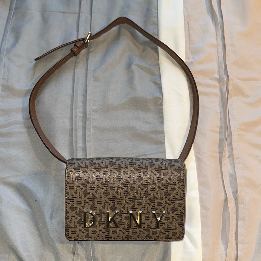 DKNY belt bag